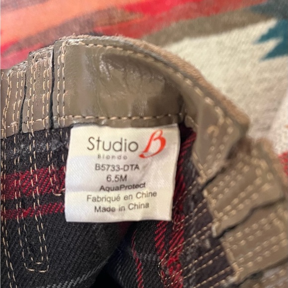 🌧️ Waterproof, Fleece lined, Suede Ankle Boots. Taupe/Tan. 6.5 - Picture 6 of 14